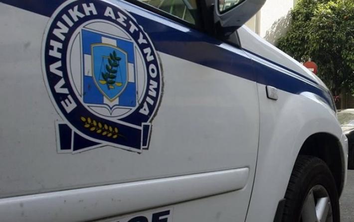 Εκτός από αρχαία και όπλα βρήκαν στο σπίτι του και… μυδράλιο!