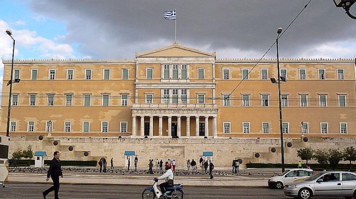 Στη δημοσιότητα 2.659 δηλώσεις «πόθεν έσχες» πολιτικών – Τι δήλωσαν οι αρχηγοί των κομμάτων