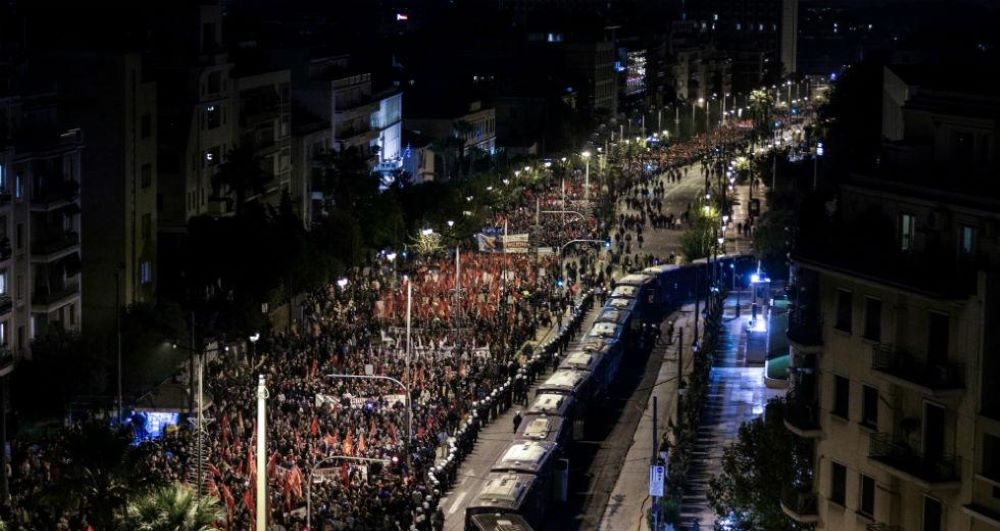 Πολυτεχνείο: Κοινό κείμενο ΣΥΡΙΖΑ, ΚΚΕ και Μέρα 25 με το οποίο καταδικάζουν την απαγόρευση των συναθροίσεων