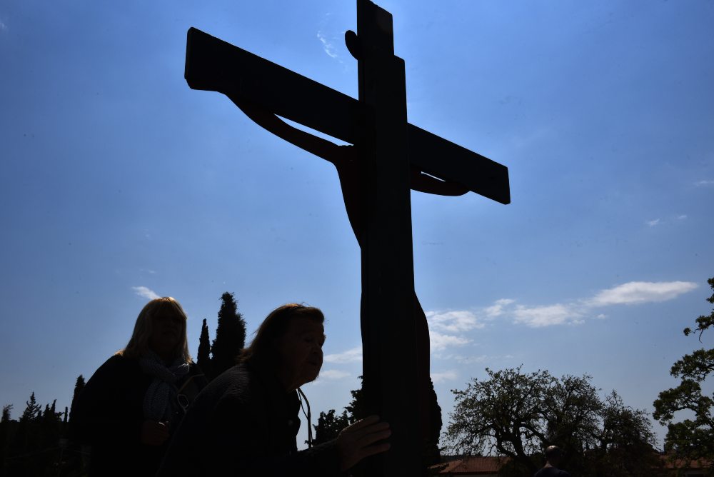 Ο Γολγοθάς του Ιησού και η δίκη-παρωδία που οδήγησε στην κορύφωση του Θείου Δράματος