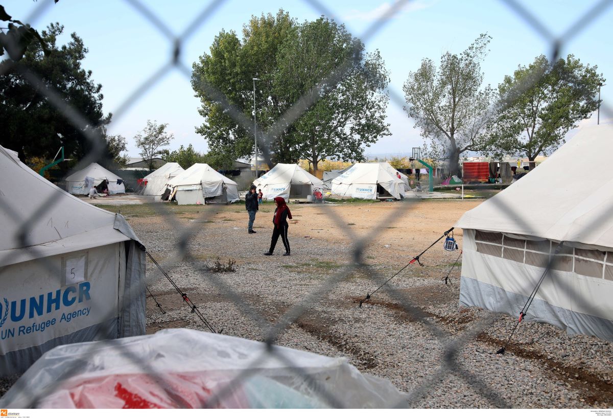 Θεσσαλονίκη: Επεισόδια στη δομή προσφύγων και μεταναστών στα Διαβατά – Δύο τραυματίες