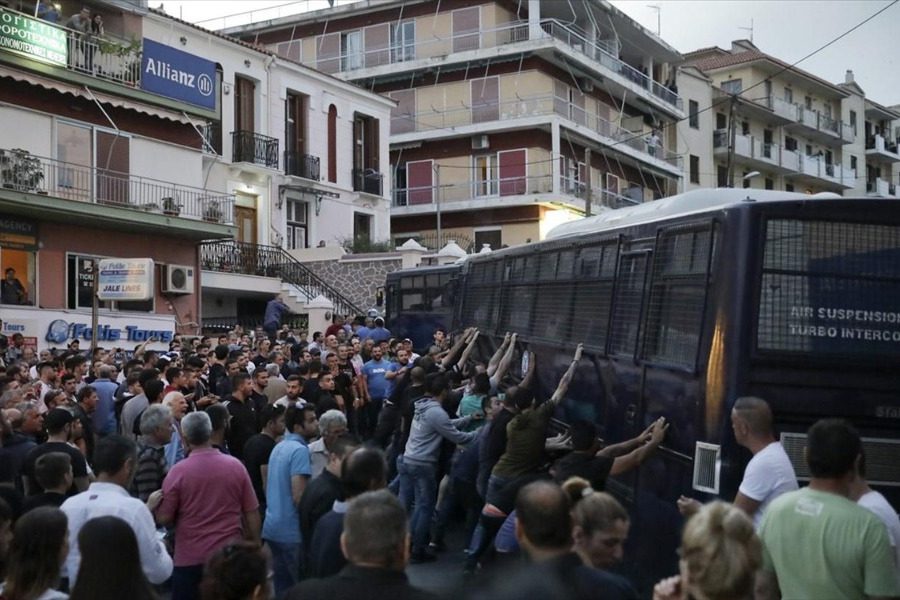 Μυτιλήνη: Πολύμηνες ποινές φυλάκισης σε 3 από τους 5 κατηγορούμενους για τα επεισόδια του 2018