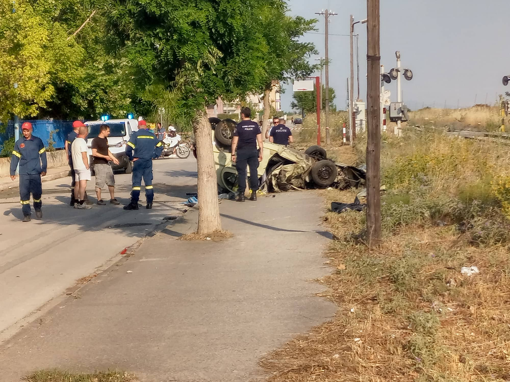 Τραγωδία στη Λάρισα: Τρένο συγκρούστηκε με αυτοκίνητο – Νεκρός ένας 34χρονος – ΦΩΤΟ