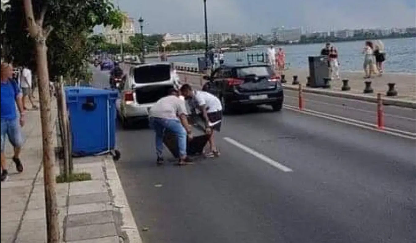 Θεσσαλονίκη: Εξιχνιάστηκε η αρπαγή χρηματοκιβωτίου από διαμέρισμα μέρα μεσημέρι – ΒΙΝΤΕΟ