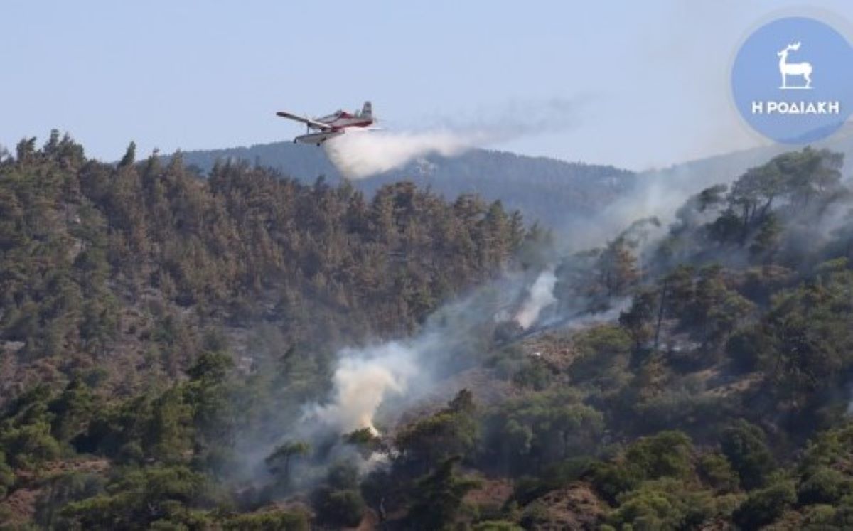 Φωτιά στη Ρόδο